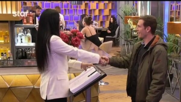 First Dates - Ζενεβιέβ Μαζαρί