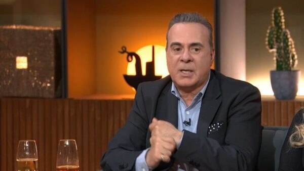 Ο Φώτης Σεργουλόπουλος στην εκπομπή Παρέα