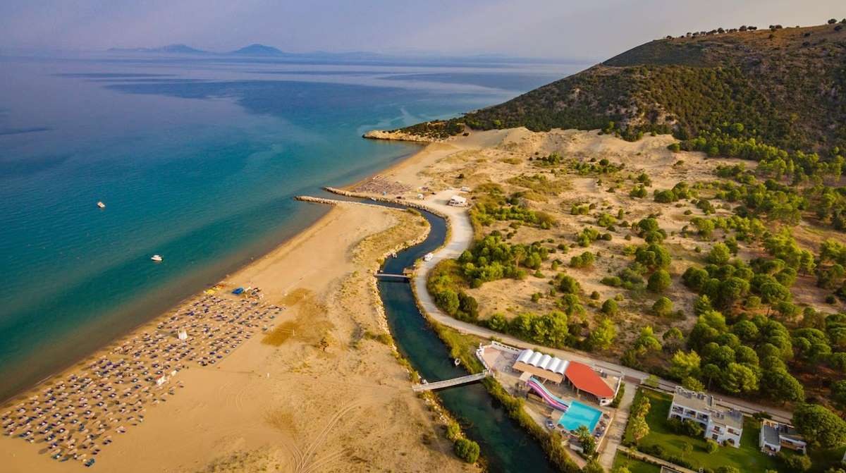 παραλία Καλογριά Πάτρα