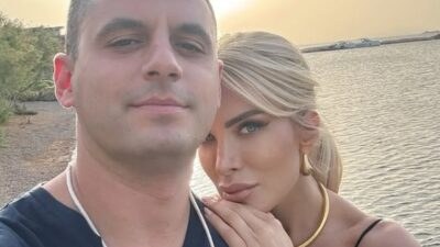 Η Κατερίνα Καινούργιου και ο Παναγιώτης Κουτσουμπής στο Instagram