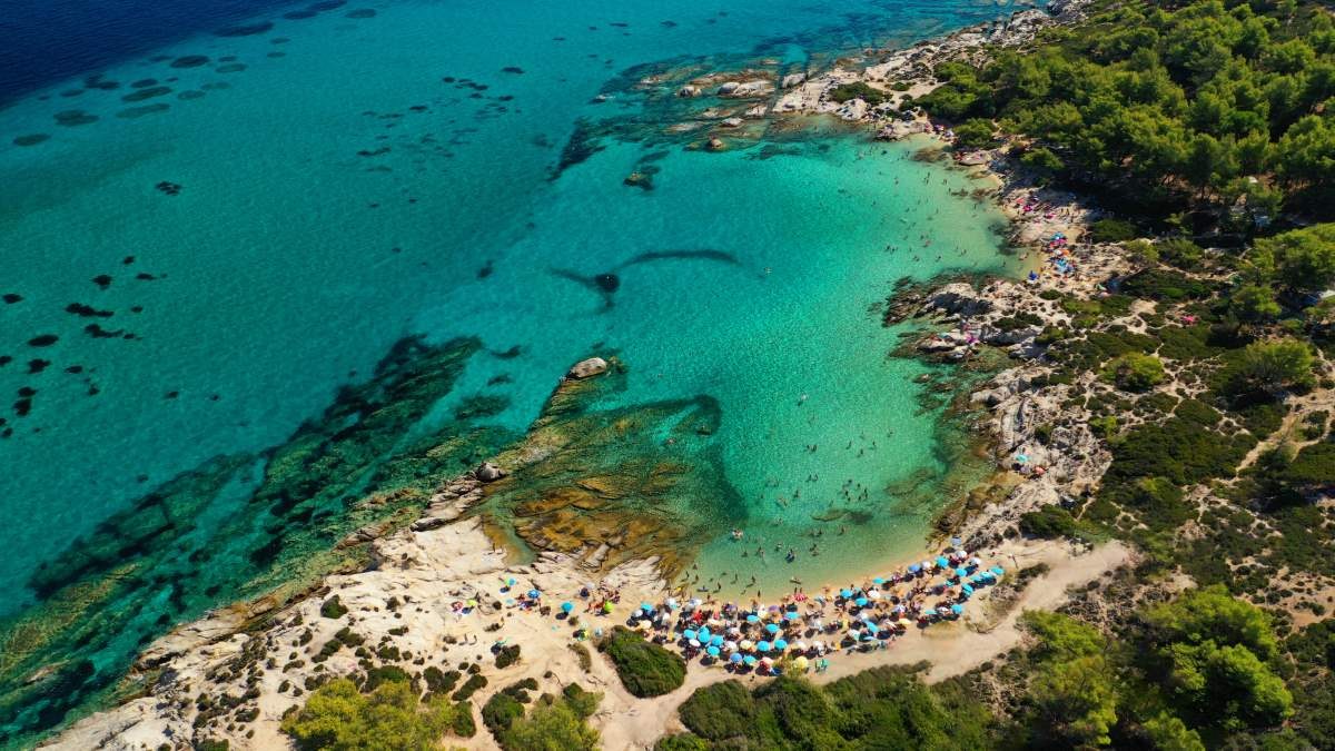 παραλία καβουρότρυπες χαλκιδική