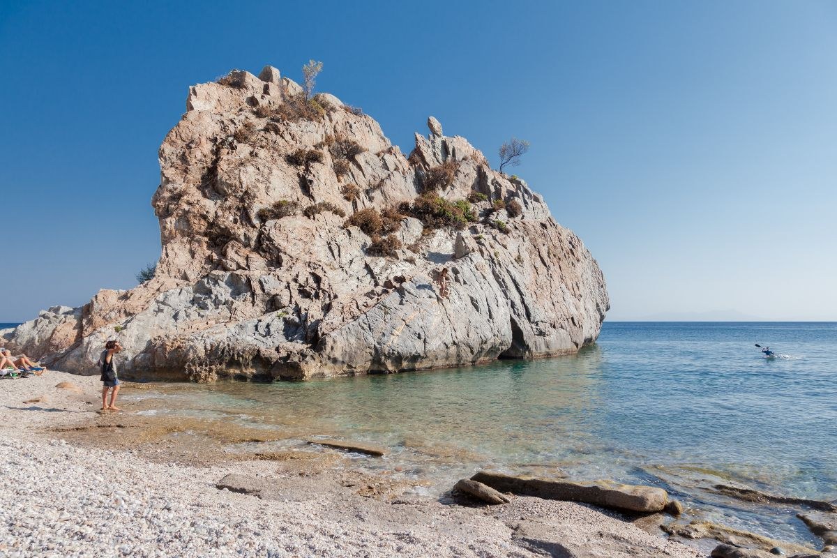 Η παραλία Μελίντα της Λέσβου