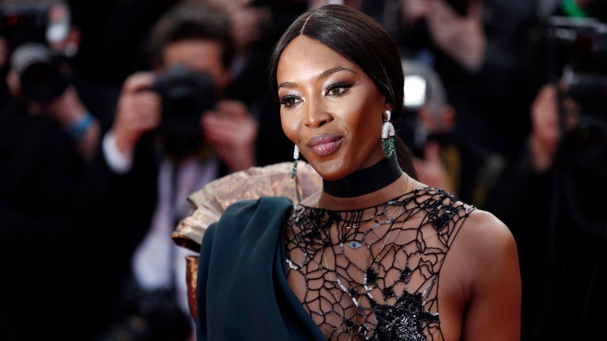 Η naomi campbell