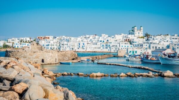 Νάουσα Πάρος