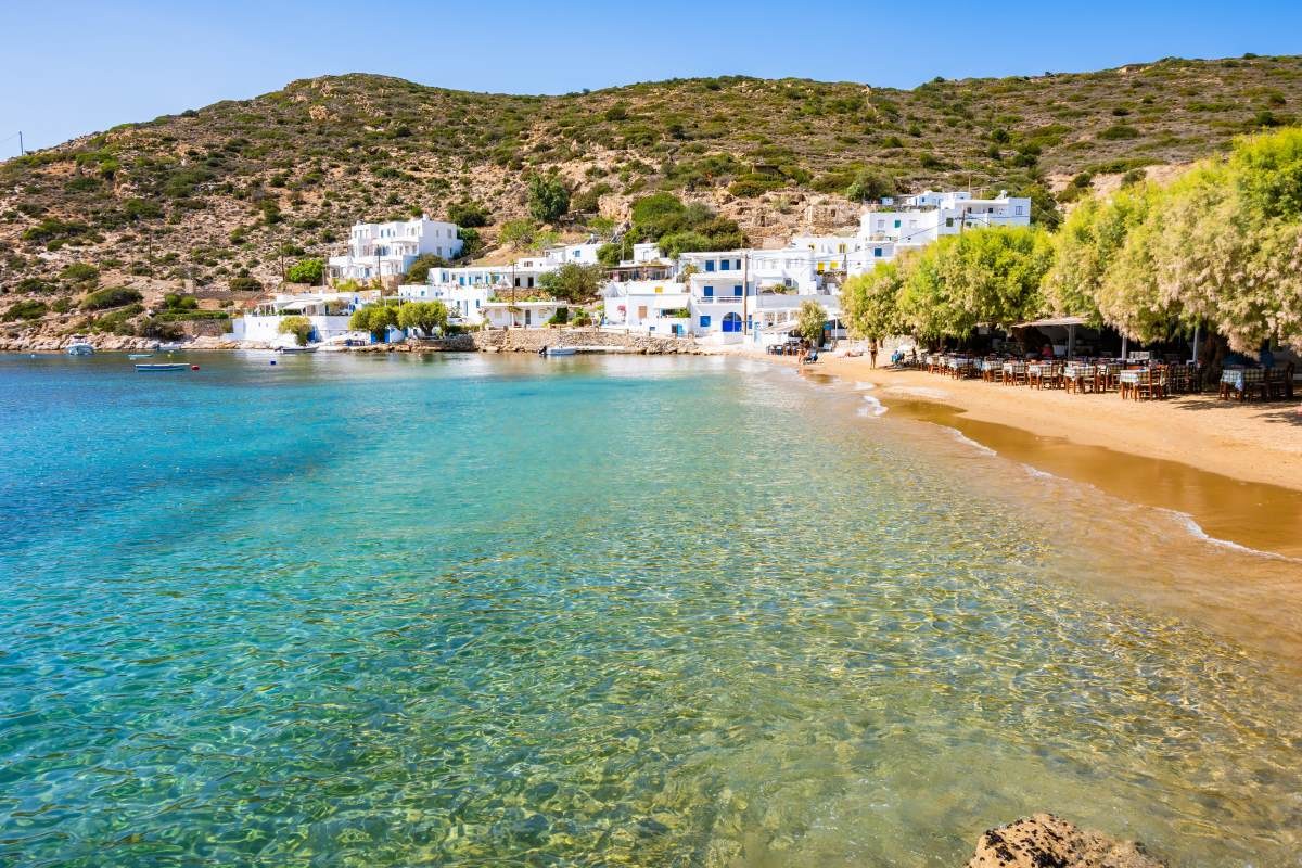 Πλατύς Γιαλός Σίφνος