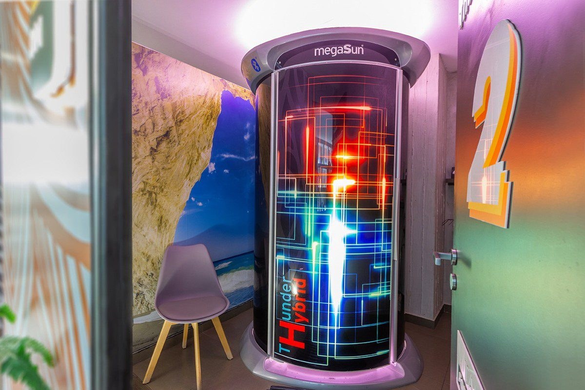 Το Megasun Thunder Tower Hybrid