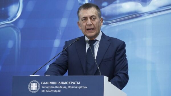 Γιάννης Βρούτσης
