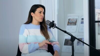 Η Ελένη Χατζίδου σε podcast