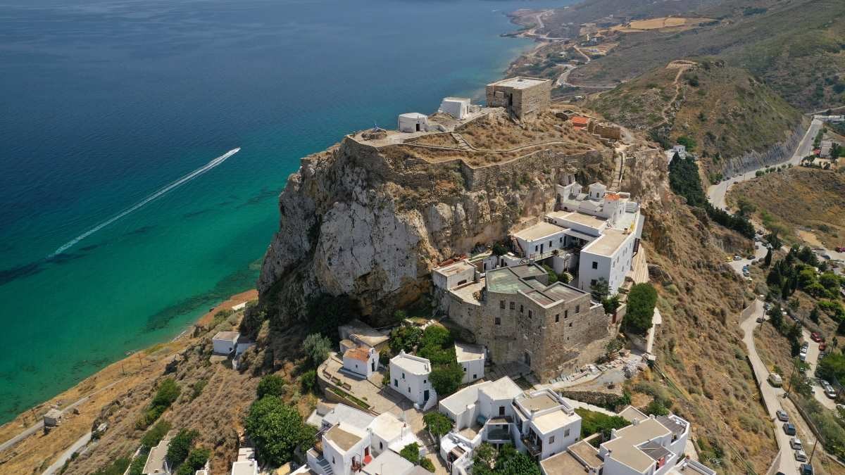 κάστρο σκύρος