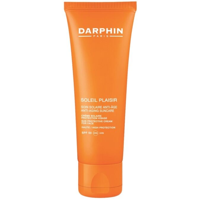 Sun-kissed και safe: 10 αγαπημένα αντιηλιακά για το 2025