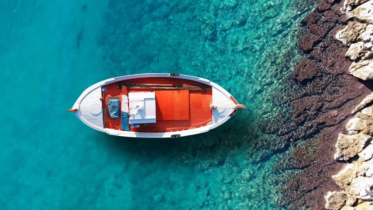 Εικόνες σαν καρτ-ποστάλ στο νησί της Σχοινούσας