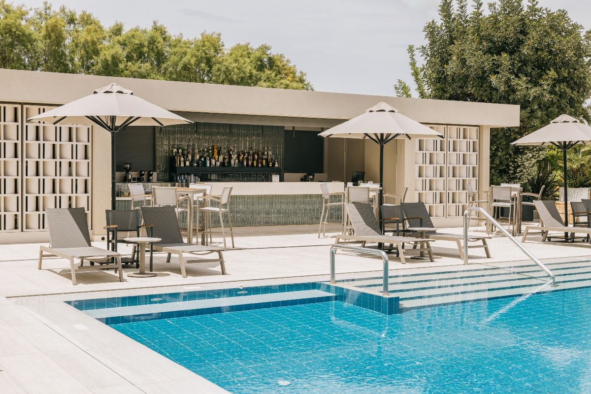 Apollon beach