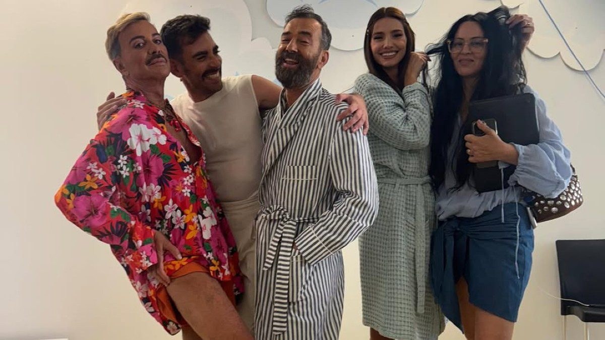 GNTM backstage