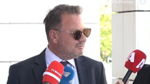 Ο Απόστολος Λύτρας στις κάμερες