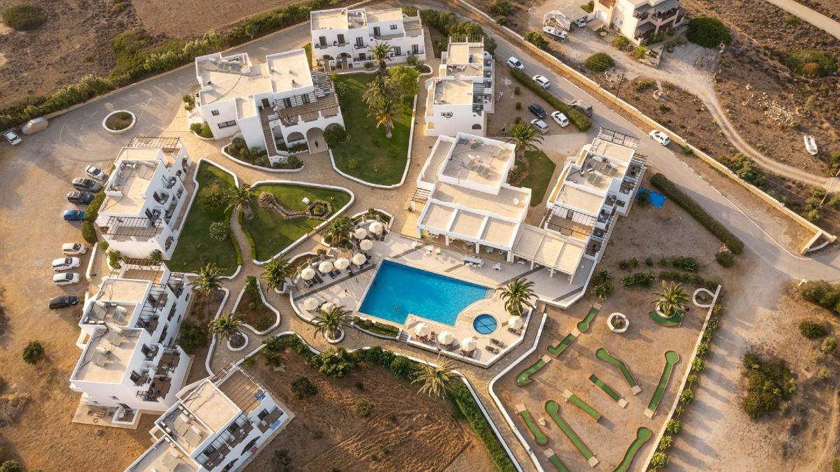 Το Hotel Irini Beach Resort από ψηλά