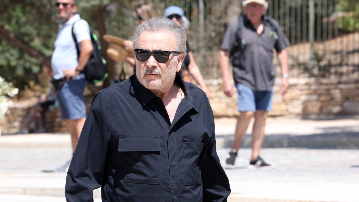 Ο Λάκης Λαζόπουλος