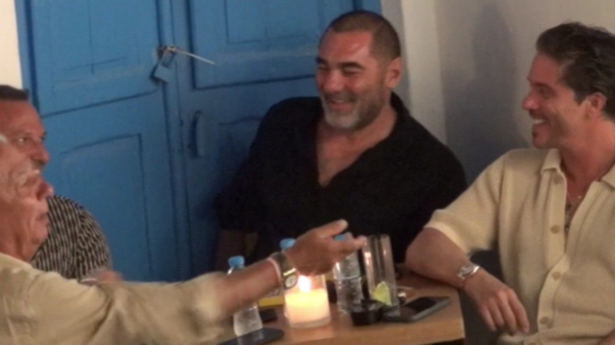 Οικονομόπουλος Μύκονος