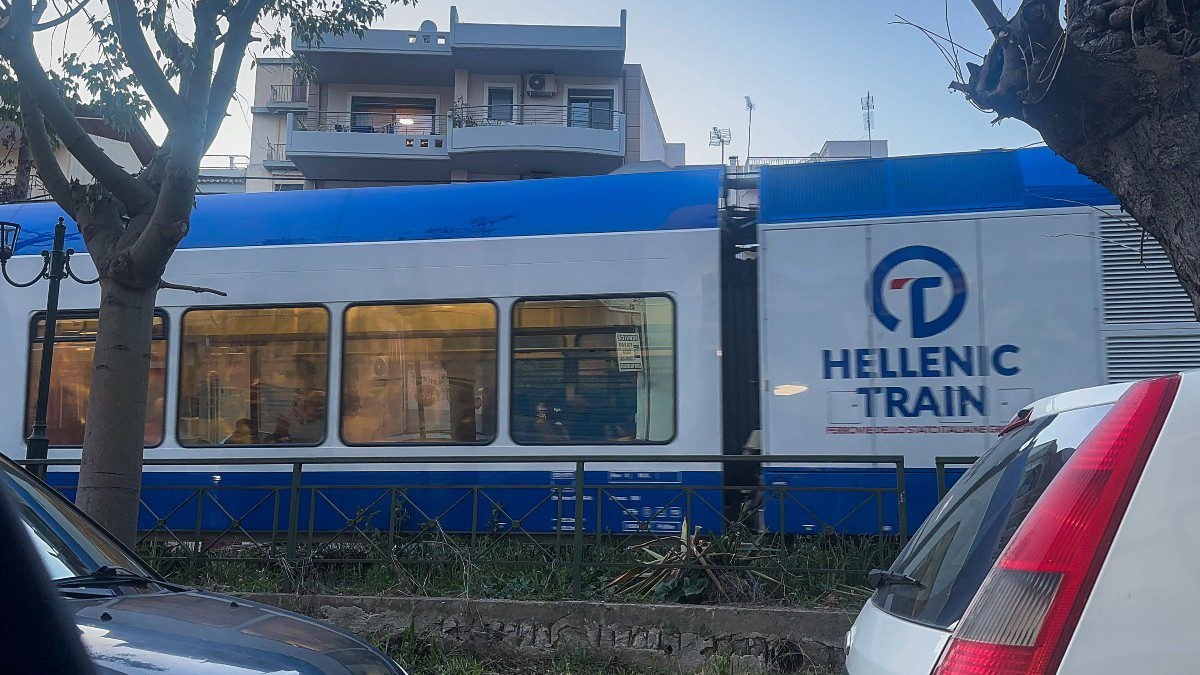 Προαστιακός στην Πάτρα