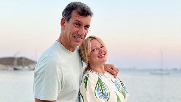 Ζαμπέτογλου και Γαλακτερός ποζάρουν αγκαλιά