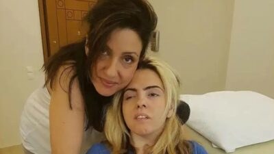 Η Ασπασία Μπόγρη με την μητέρα της, Σπυριδούλα Φατούρου