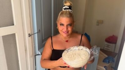 Η Δανάη Μπάρκα