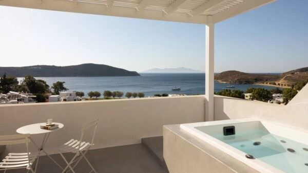 nostos Boutique hotel