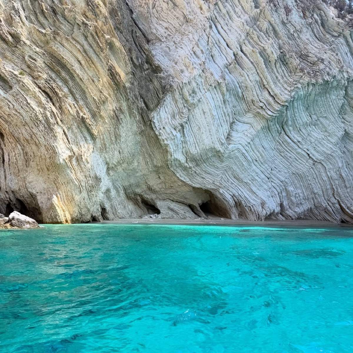 Θάλασσα