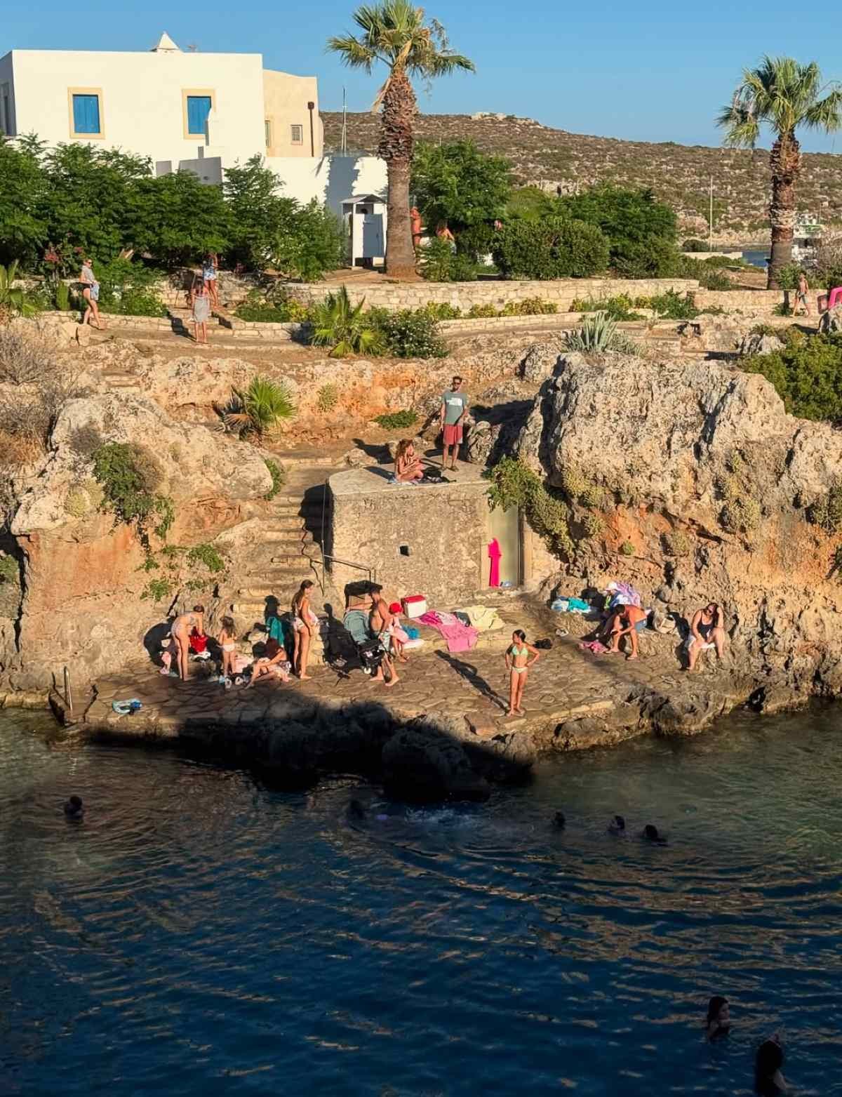 Η Σίσσυ Χρηστίδου στα Κύθηρα