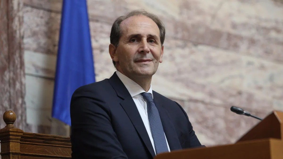 Απόστολος Βεσυρόπουλος