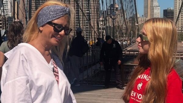 Η Ζήνα Κουτσελίνη μαζί με την κόρη της στο Instagram