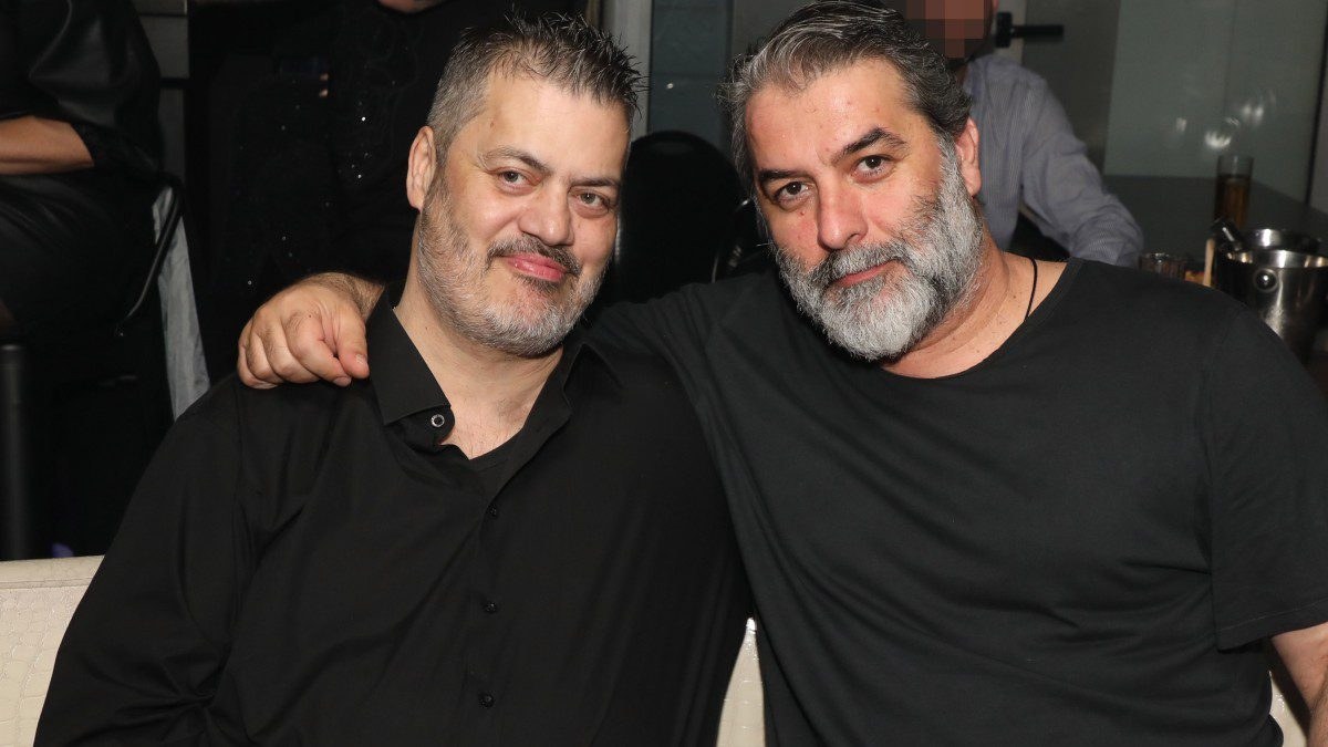 Βασίλης Μπισμπίκης, Μανώλης Κονταρός