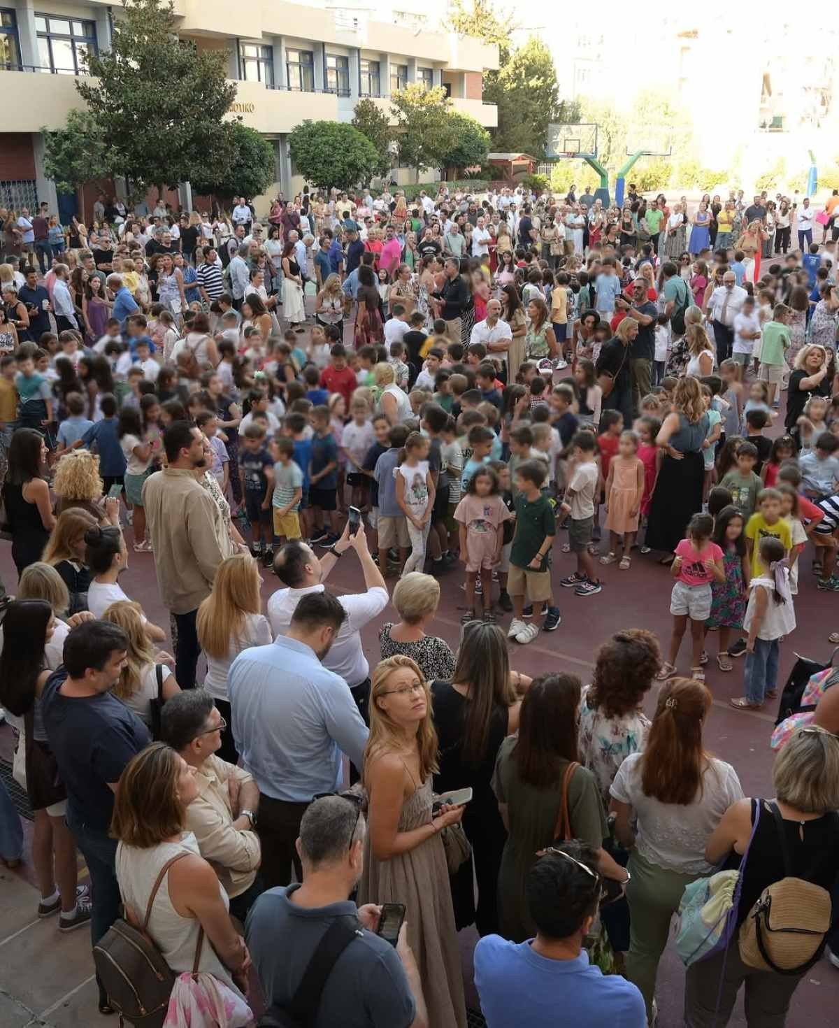 Ο Βασίλειος Κικίλιας στον αγιασμό