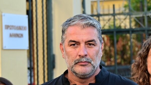 Βασίλης Μπισμπίκης
