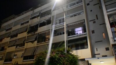 Η πολυκατοικία στην οποία βρέθηκε νεκρή η γυναίκα
