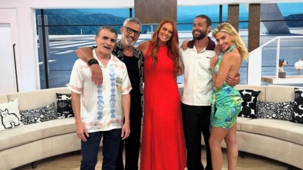 Χαμογέλα και πάλι