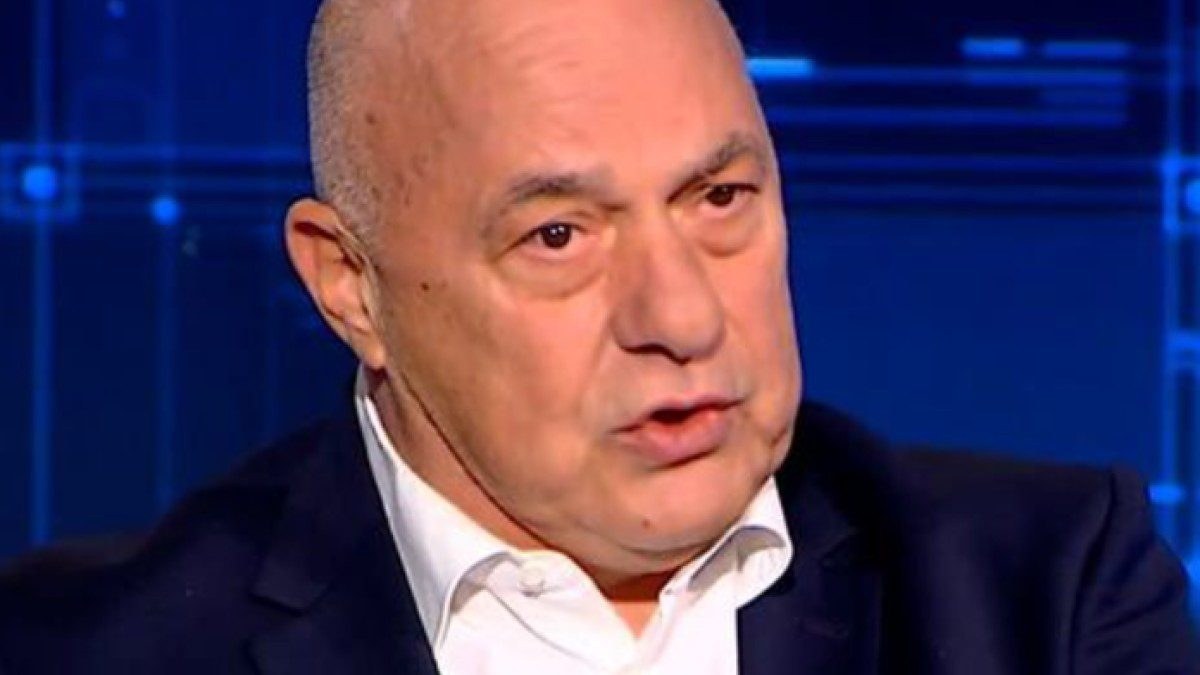 Ο Αχιλλέας Μπέος στο Ενώπιος Ενωπίω