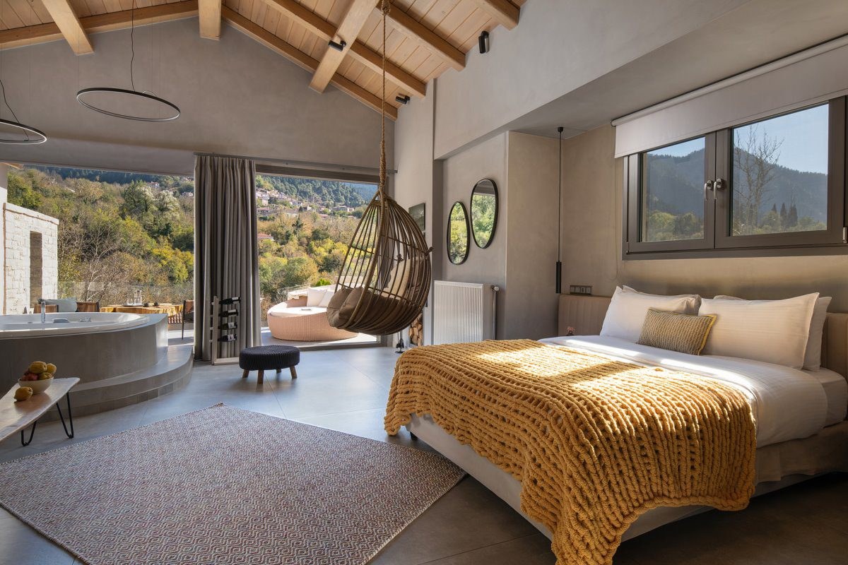 evora suites