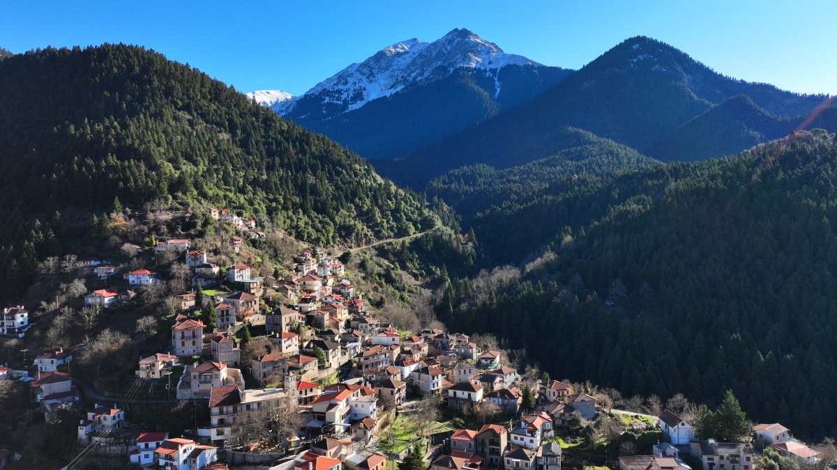 Μεγάλο χωριό καρπενήσι