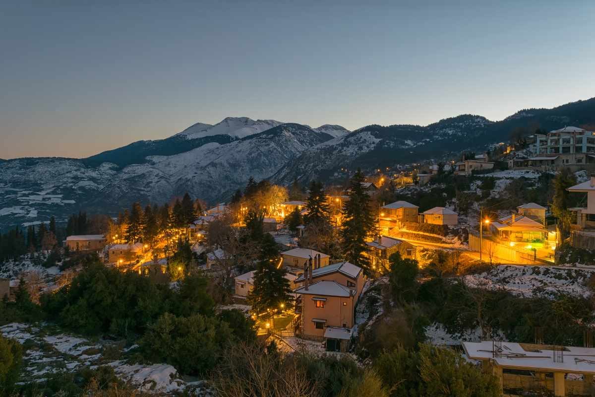 Μεσαία Τρίκαλα