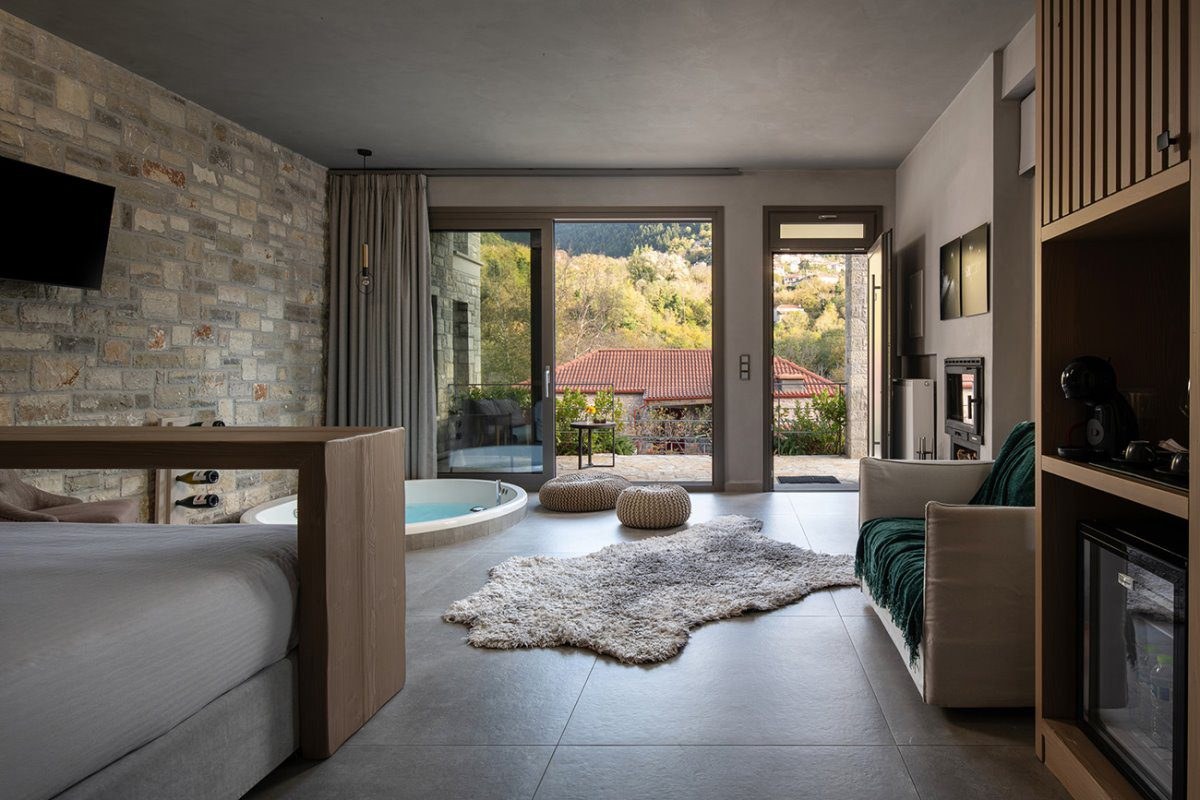 evora suites