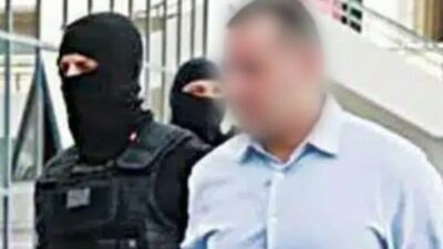 Θολωμένη εικόνα του Γιάννη Λάλα