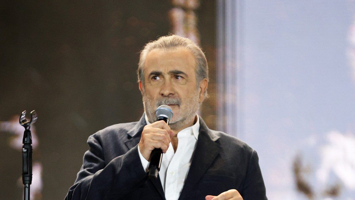 Λάκης Λαζόπουλος