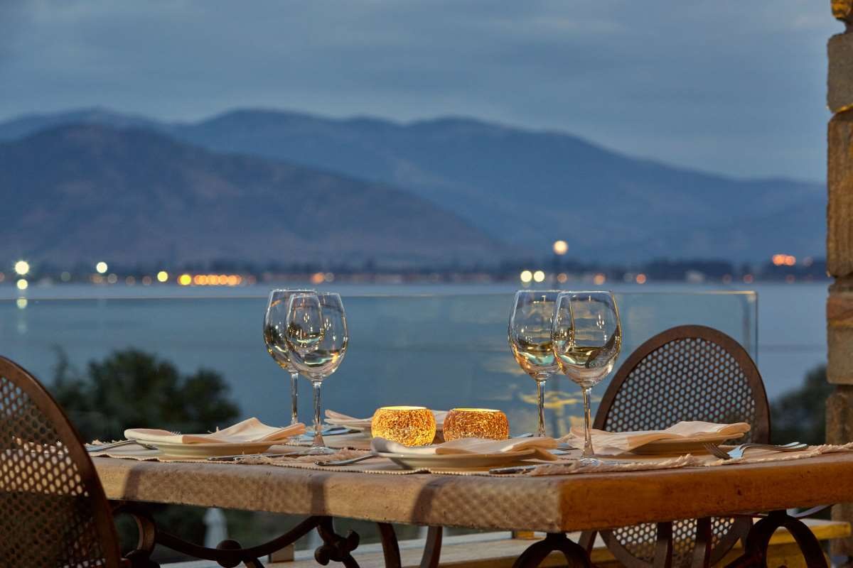 Limneon Hotel & Spa