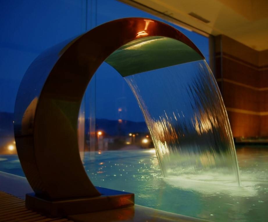 limneon resort