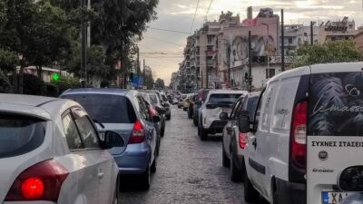 αμάξια στην κίνηση
