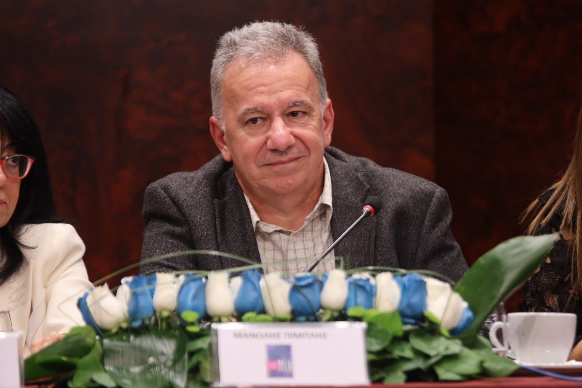 Μανώλης Πιμπλής