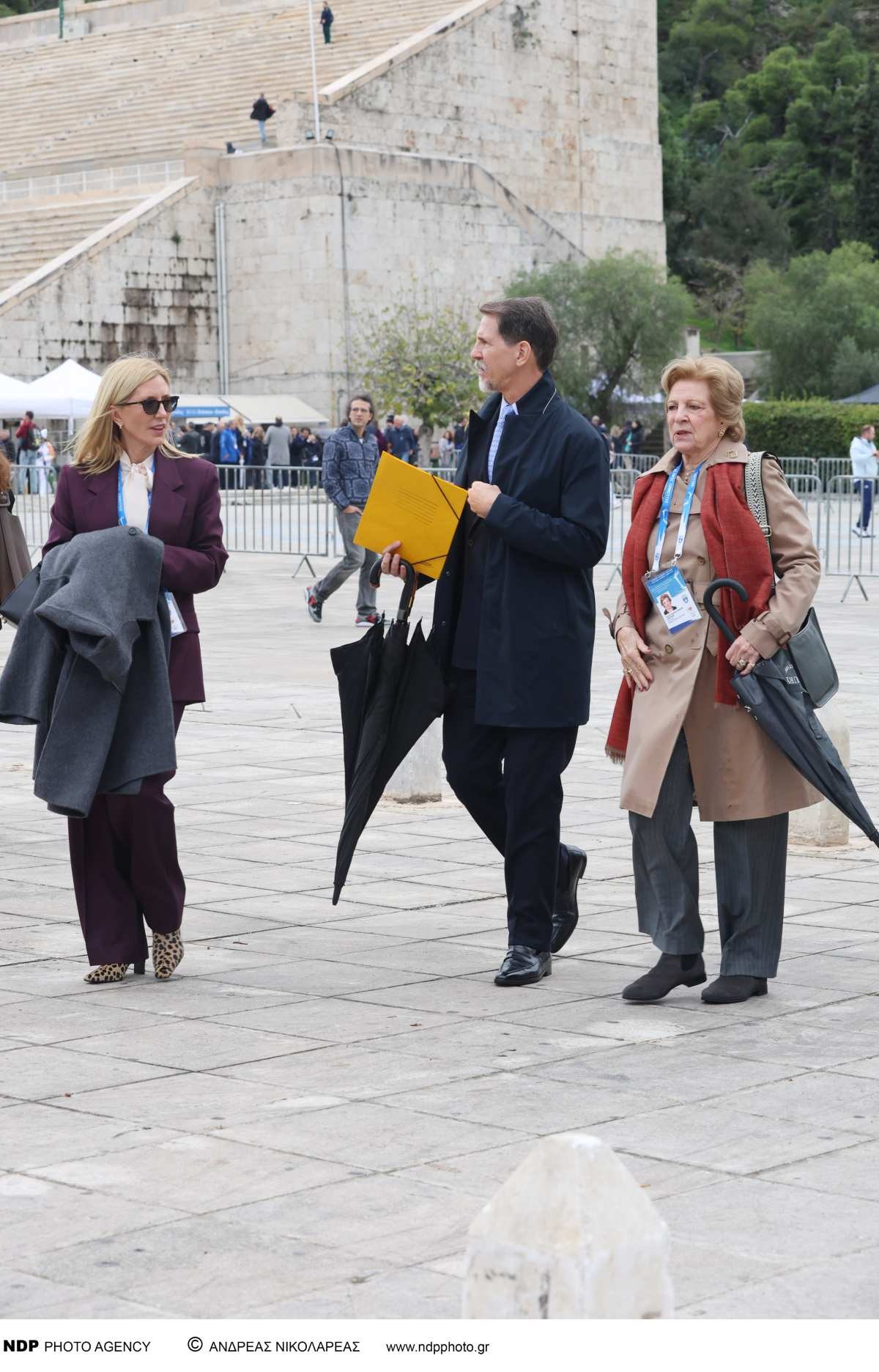 Παύλος Ντε Γκρες, Μαρί Σαντάλ, Άννα Μαρία