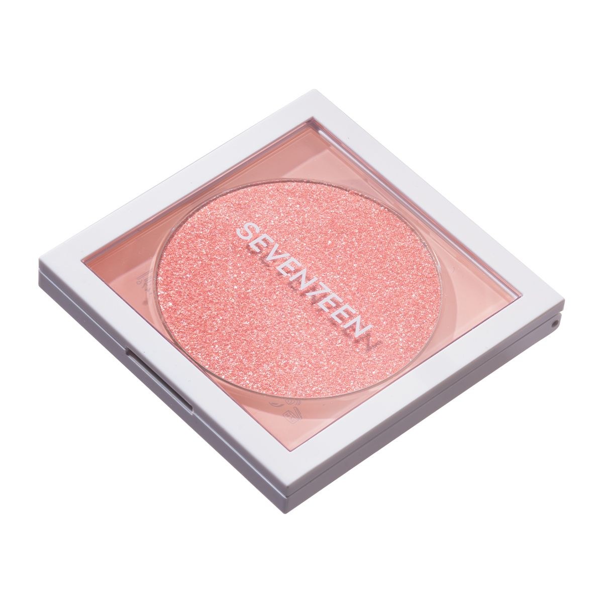 RIP Clean Girl Beauty: Το Maximalist Makeup επιστρέφει