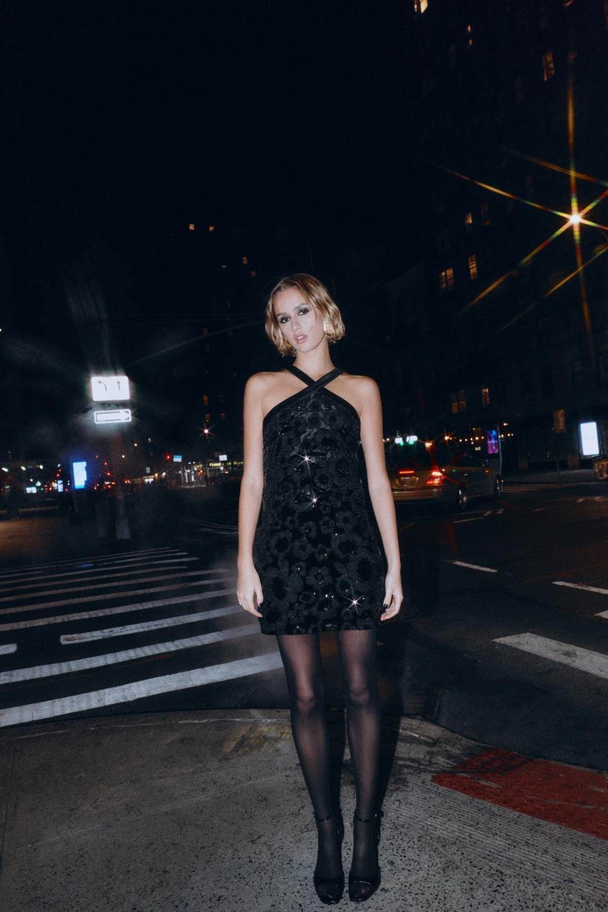zara φόρεμα