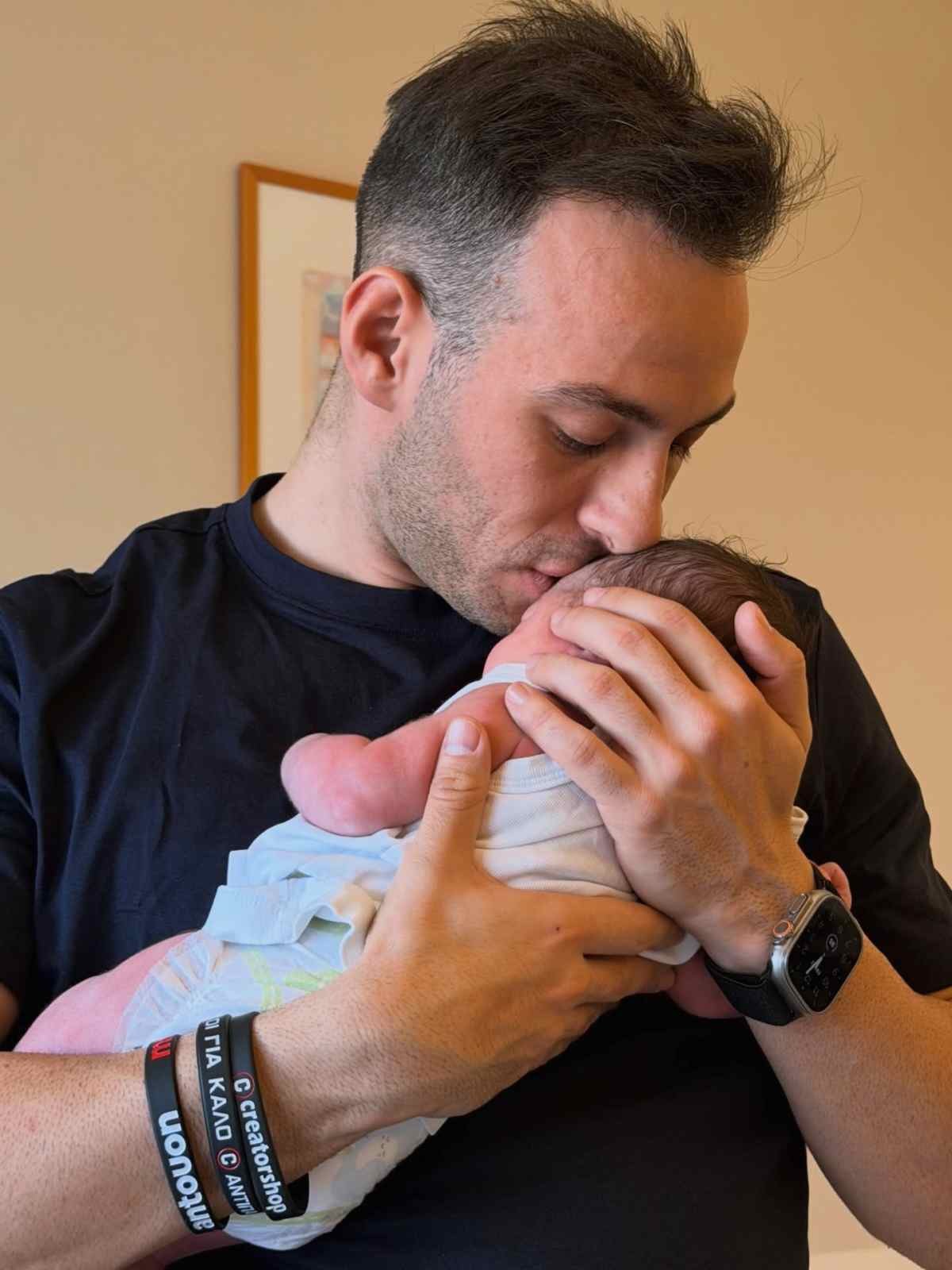 Ο Panos Dent με την κόρη του